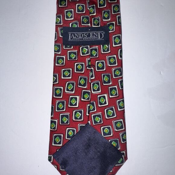 Lands’ End 100% Silk Tie Red Geometric Print Hand Sewn USA Vintage Mens Necktie - Picture 3 of 5